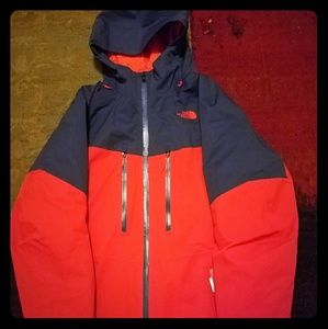 ghakel jacket by North face XXL